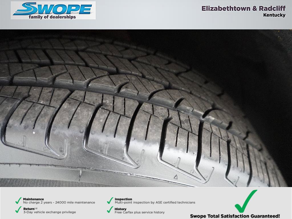 Used 2021 GMC Terrain SLT image 33