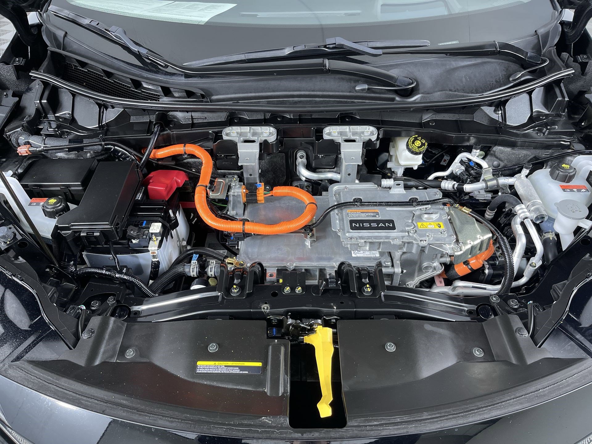 Certified 2024 Nissan Ariya AWD image 28