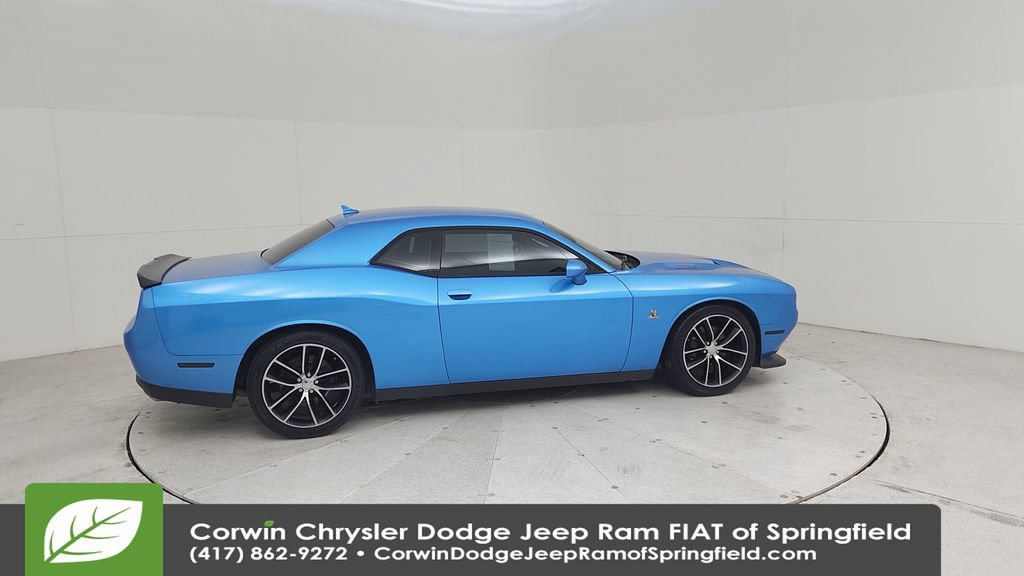 Certified 2016 Dodge Challenger R/T Scat Pack w/ Leather Interior Group RWD image 16
