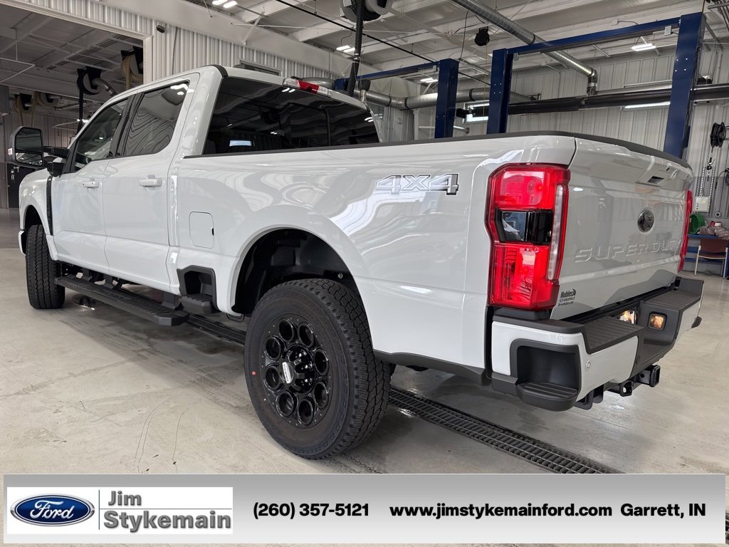 New 2025 Ford F350 XLT w/ Black Appearance Package image 7