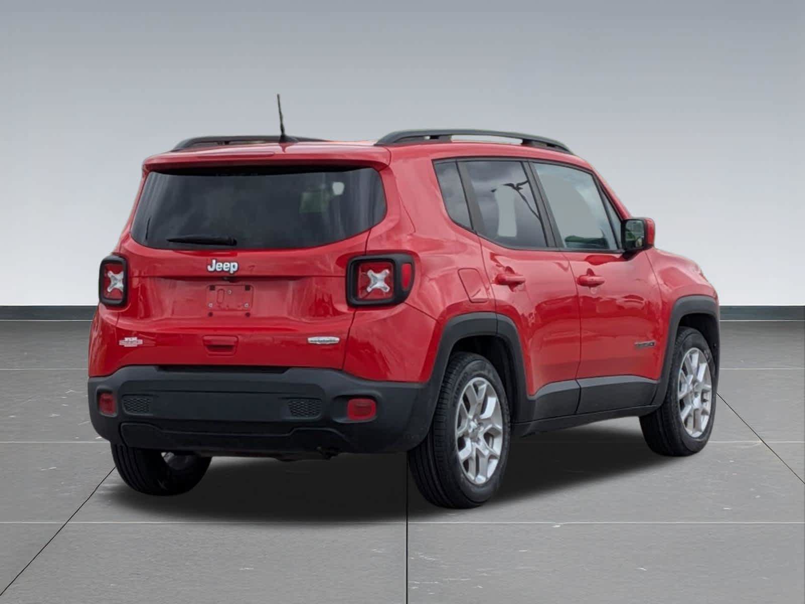 Certified 2020 Jeep Renegade Latitude FWD image 6