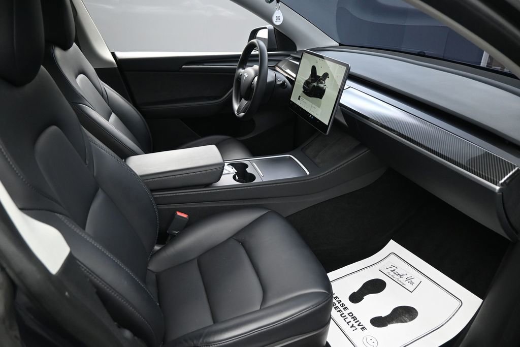 Used 2023 Tesla Model Y Long Range AWD/4WD image 35