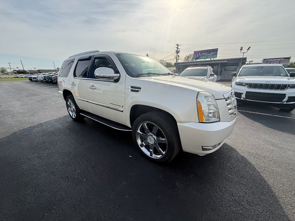Used 2008 Cadillac Escalade AWD image 1