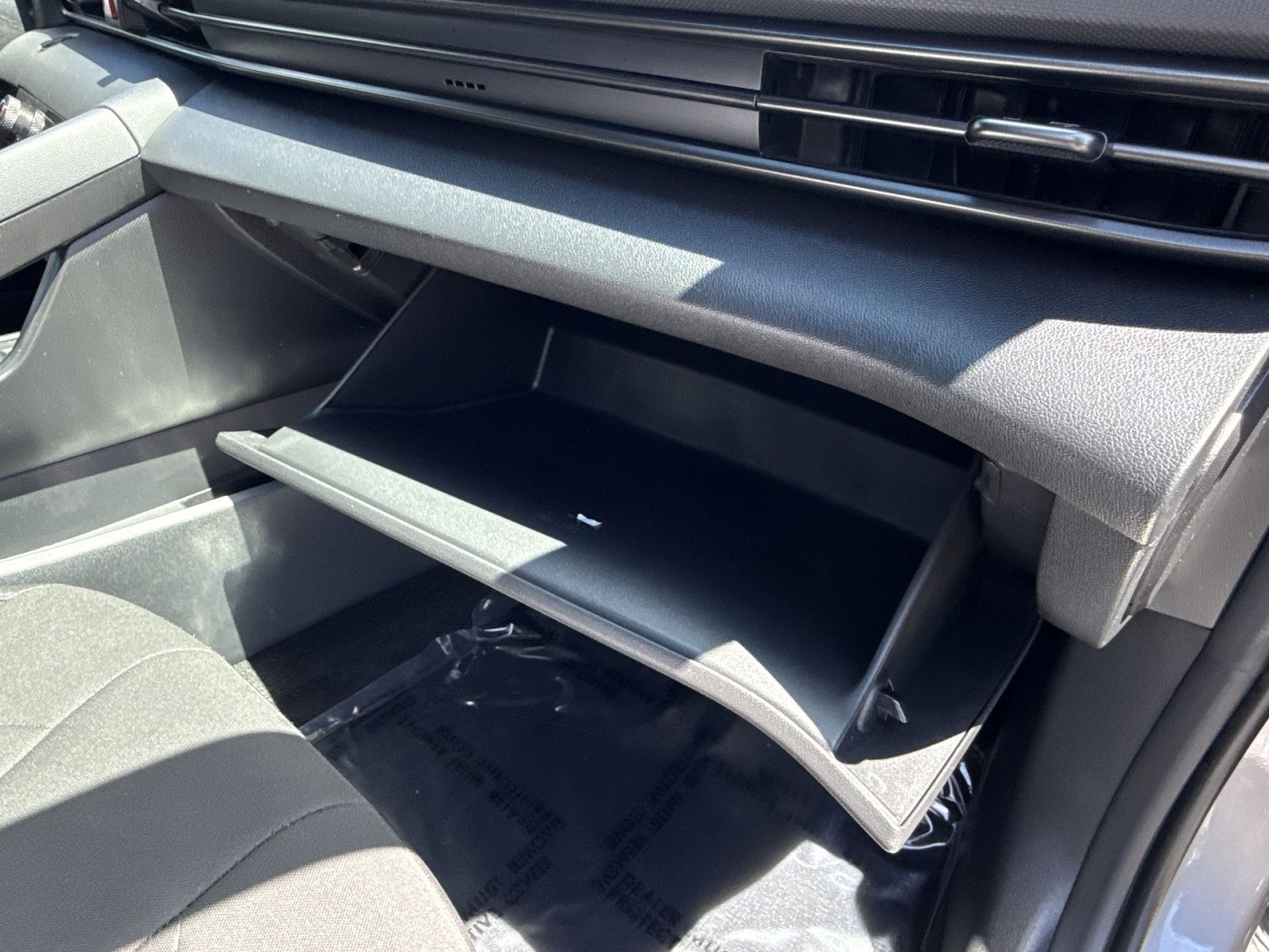 Certified 2025 Hyundai Elantra Sport FWD image 29