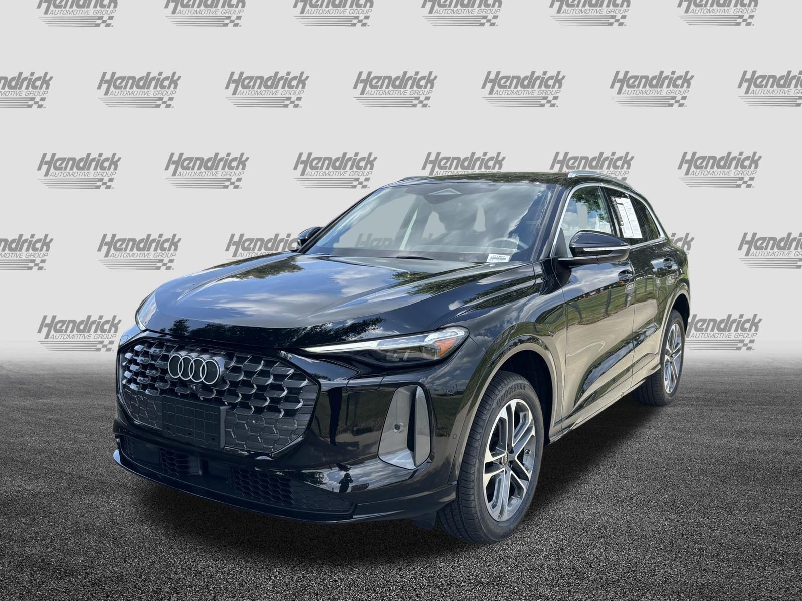 Certified 2025 Audi Q5 Premium w/ Premium Plus AWD/4WD image 5
