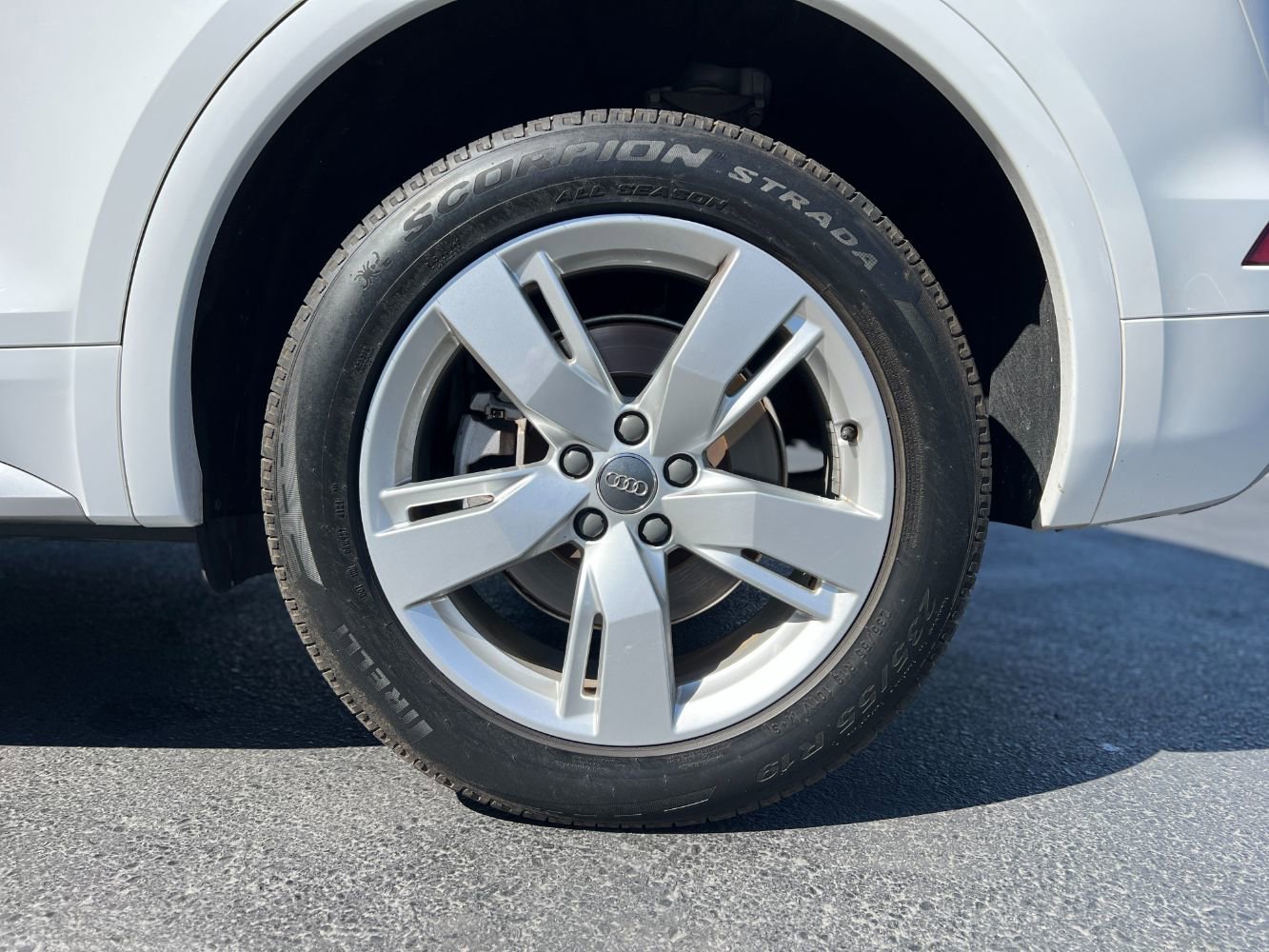 Used 2018 Audi Q5 2.0T Premium Plus w/ Premium Plus Package image 30