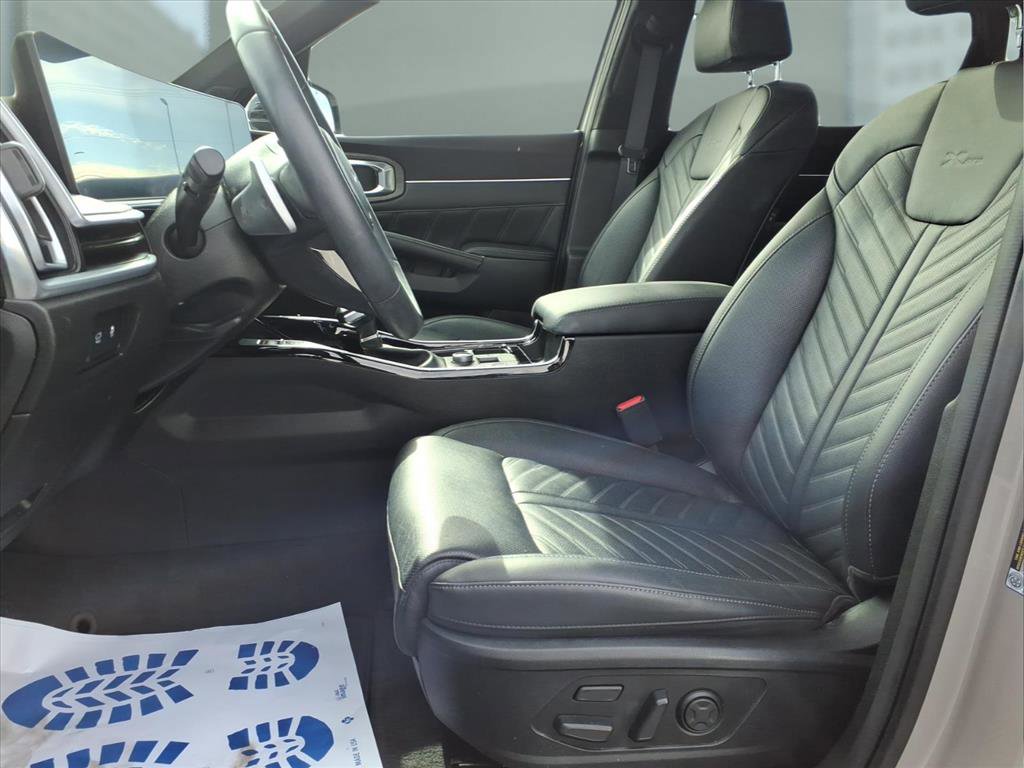 Used 2024 Kia Sorento SX Prestige image 18