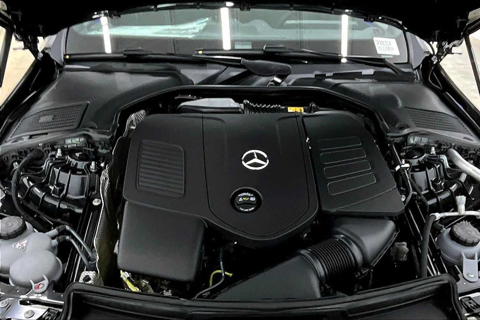New 2025 Mercedes-Benz C 300 Sedan image 16