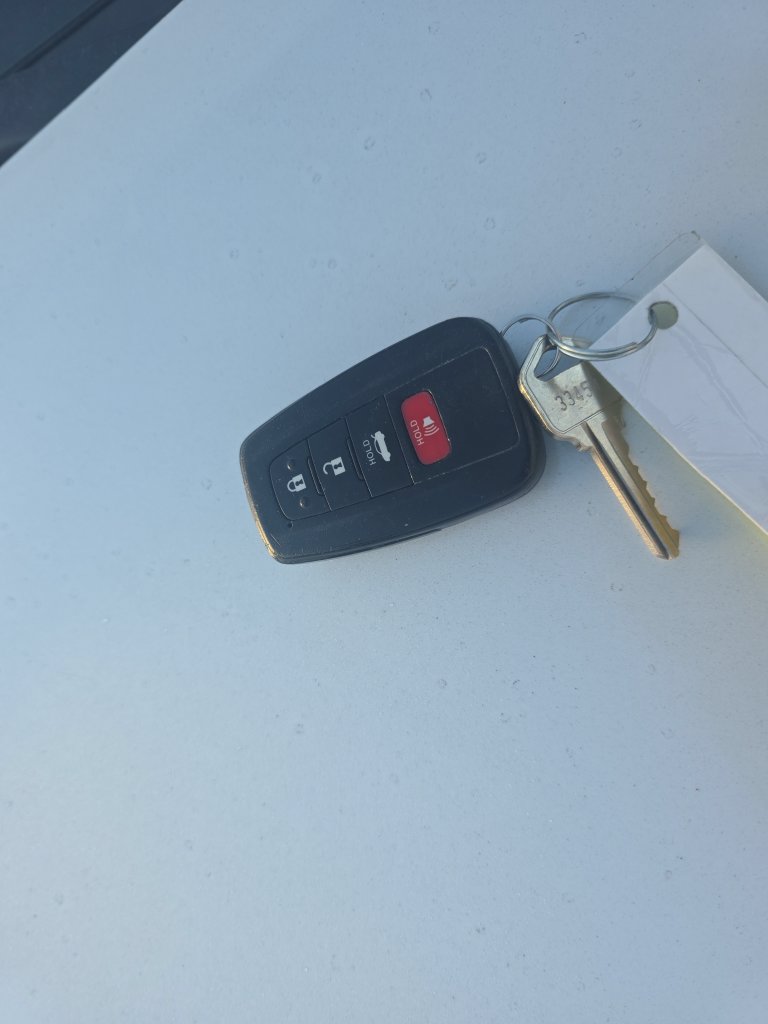 Used 2019 Toyota Camry XSE FWD image 25