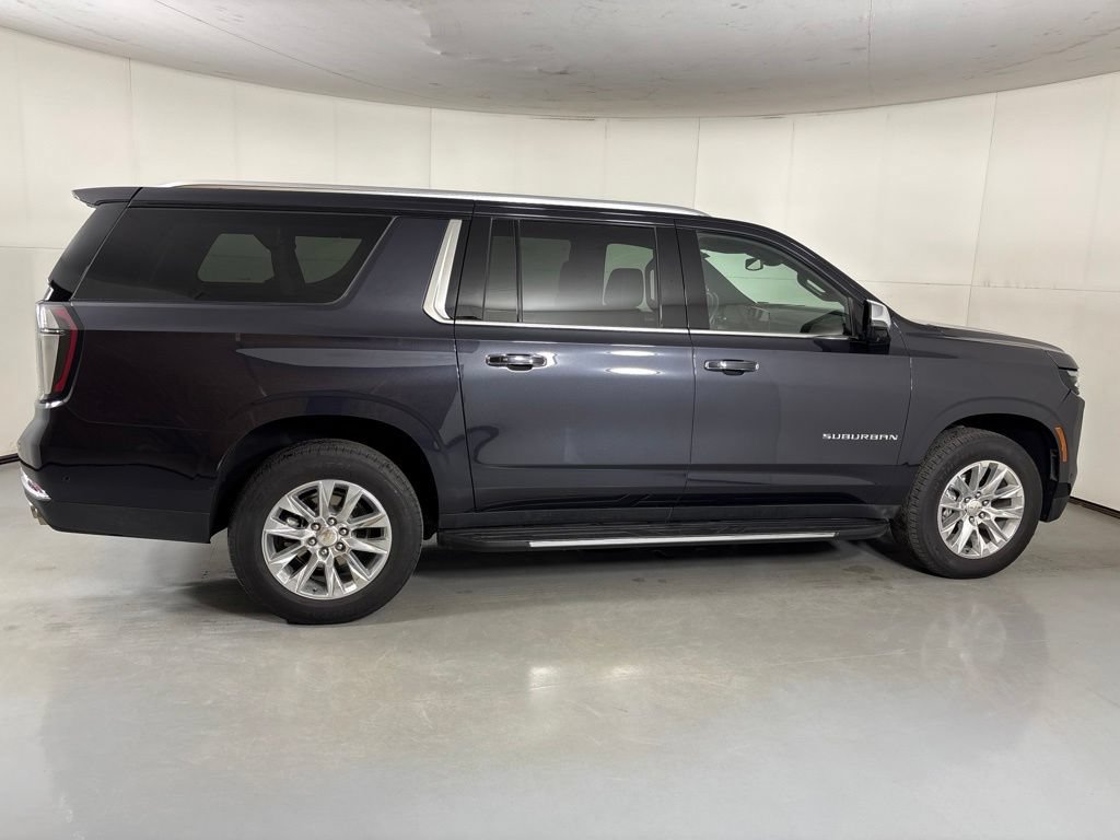 Certified 2025 Chevrolet Suburban Premier AWD/4WD image 11