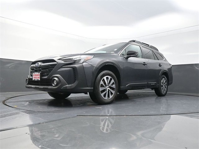 Used 2024 Subaru Outback Premium image 29