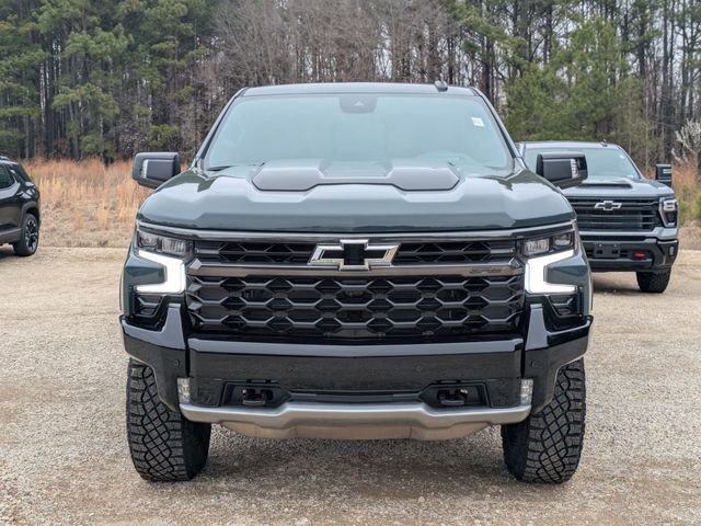 New 2026 Chevrolet Silverado 1500 ZR2 w/ Dark Appearance Package AWD/4WD image 6