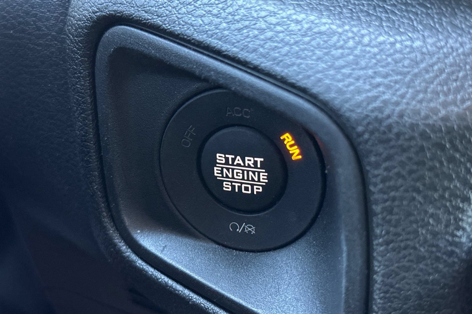 Used 2025 Jeep Wrangler Unlimited Sport AWD/4WD image 22