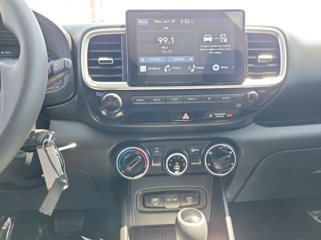 Certified 2026 Hyundai Venue SE FWD image 9