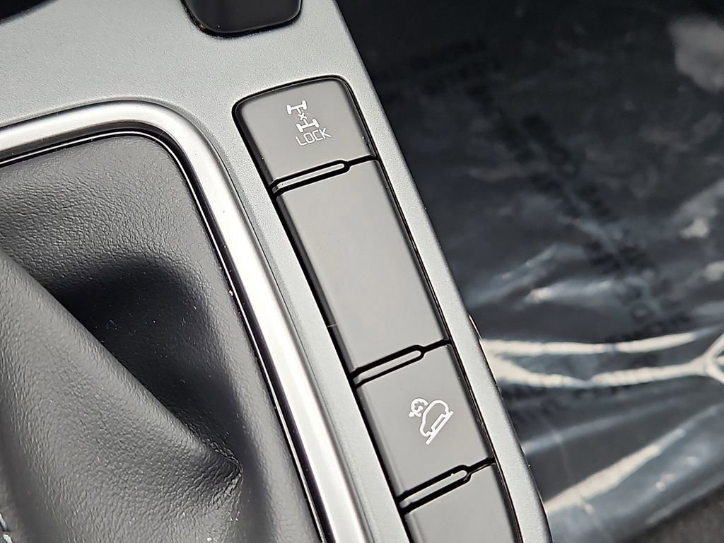 Certified 2022 Kia Seltos LX image 16