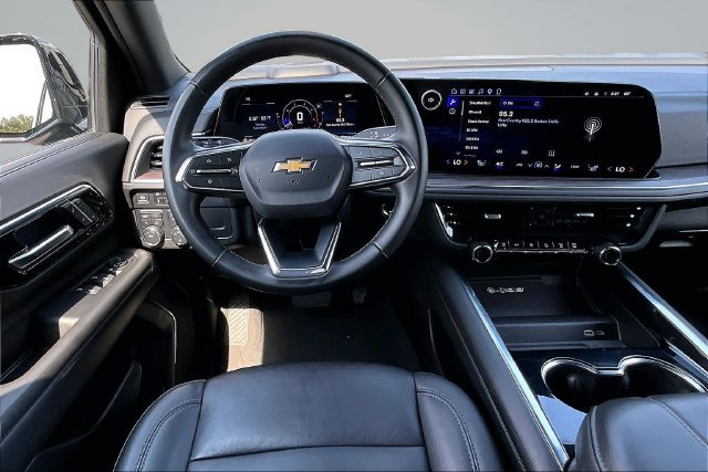 Used 2025 Chevrolet Tahoe LT AWD/4WD image 8