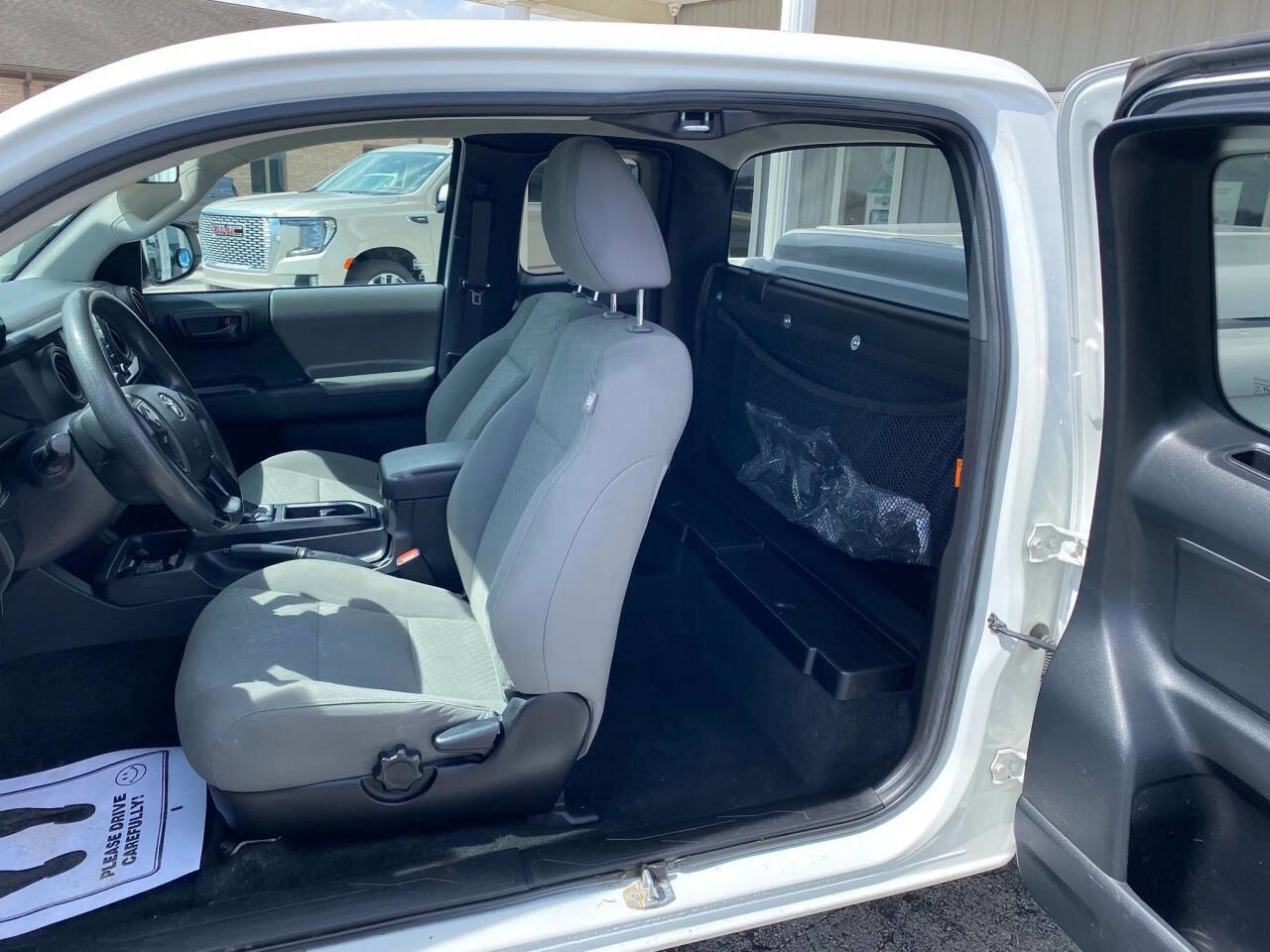 Used 2021 Toyota Tacoma SR image 10