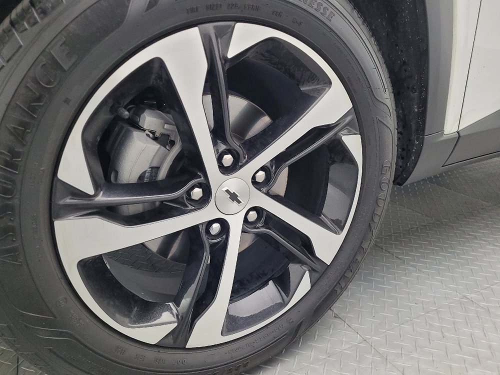 Used 2024 Chevrolet Trax RS w/ Driver Confidence Package image 31