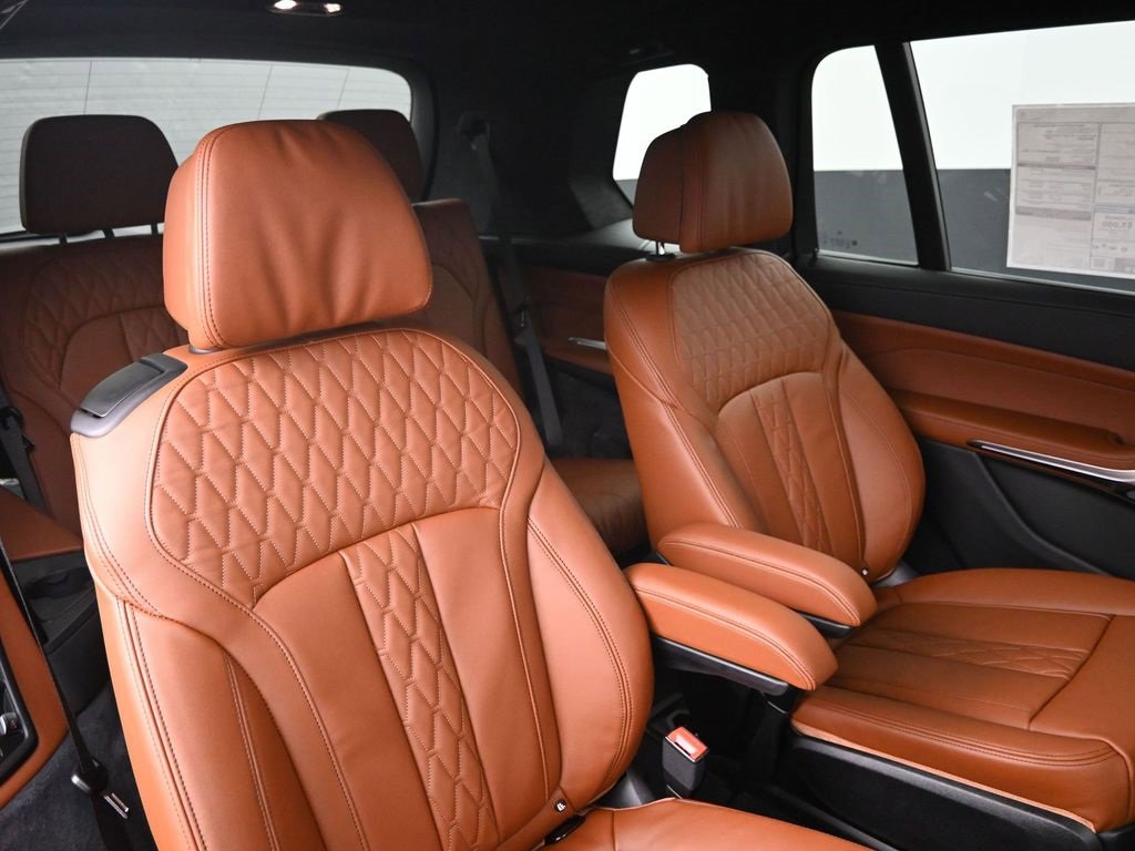 New 2026 BMW X7 xDrive40i w/ M Sport Package image 26