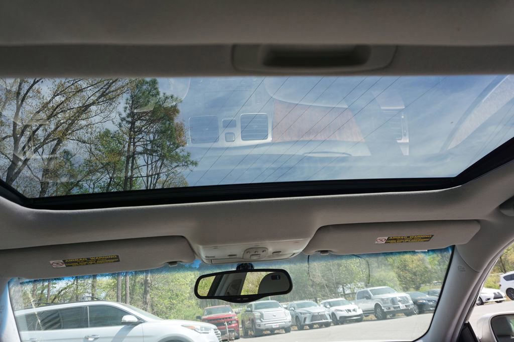 Used 2005 Lexus ES 330 image 11