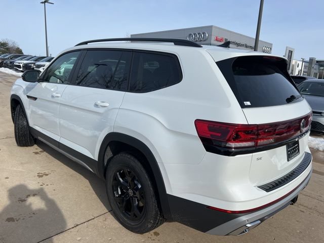 New 2026 Volkswagen Atlas Peak Edition AWD/4WD image 4