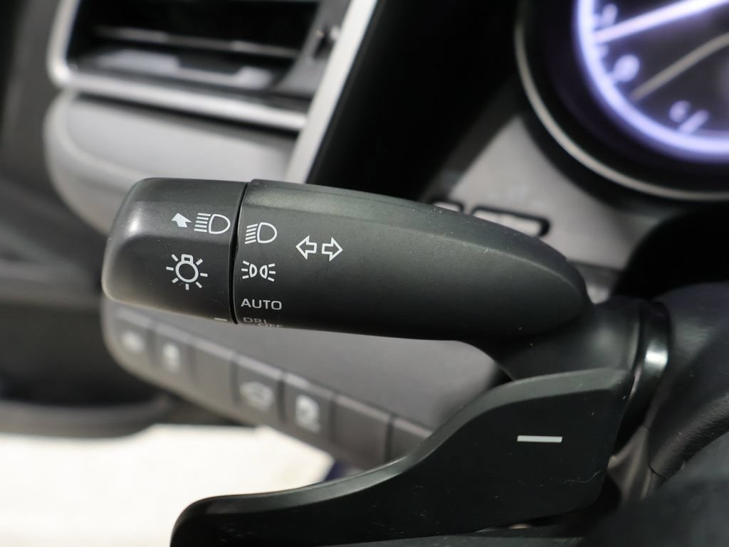 Used 2022 Toyota Camry SE AWD/4WD image 34