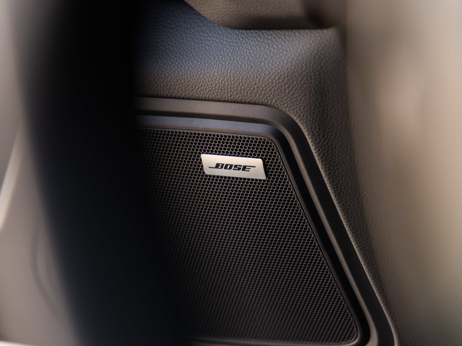 Certified 2026 Porsche Macan S AWD/4WD image 24