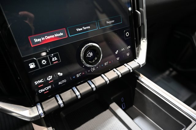 New 2026 GMC Acadia Elevation w/ Elevation Premium Package image 19