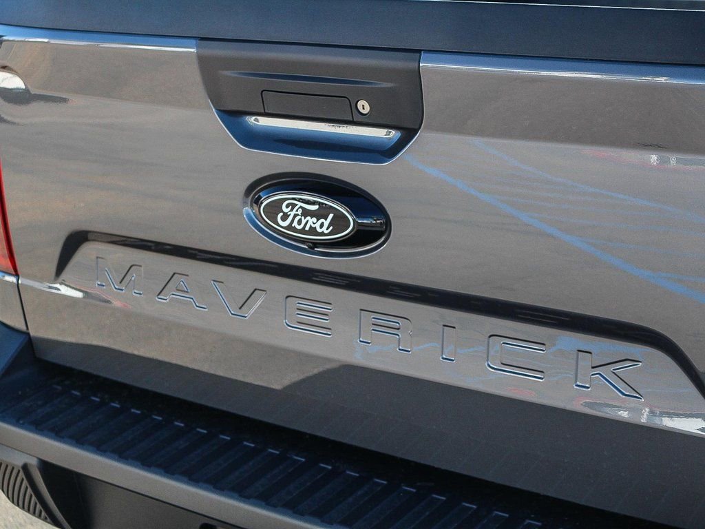 New 2025 Ford Maverick XLT w/ XLT Luxury Package image 10