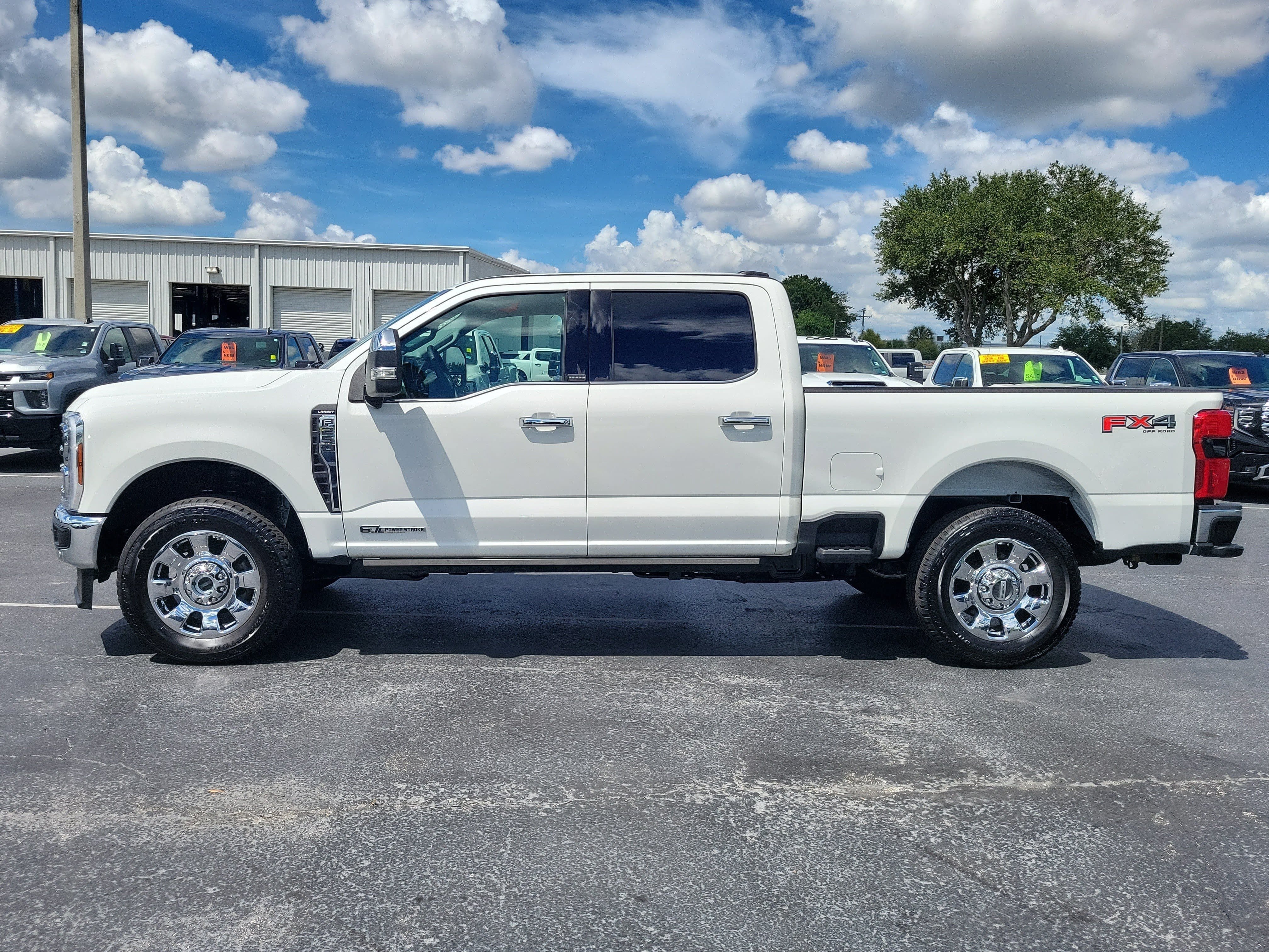 Certified 2025 Ford F250 Lariat w/ Lariat Ultimate Package AWD/4WD image 6