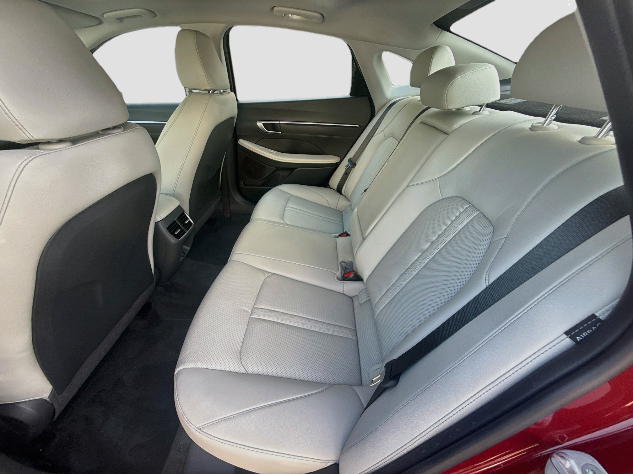 Used 2023 Hyundai Sonata Limited w/ Cargo Package FWD image 21
