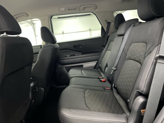 Used 2024 Nissan Pathfinder S FWD image 24