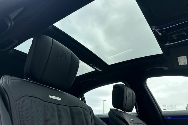 New 2026 Mercedes-Benz S 63 AMG S image 16
