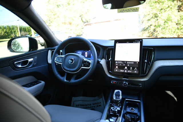 New 2027 Volvo XC60 B5 Core AWD/4WD image 20
