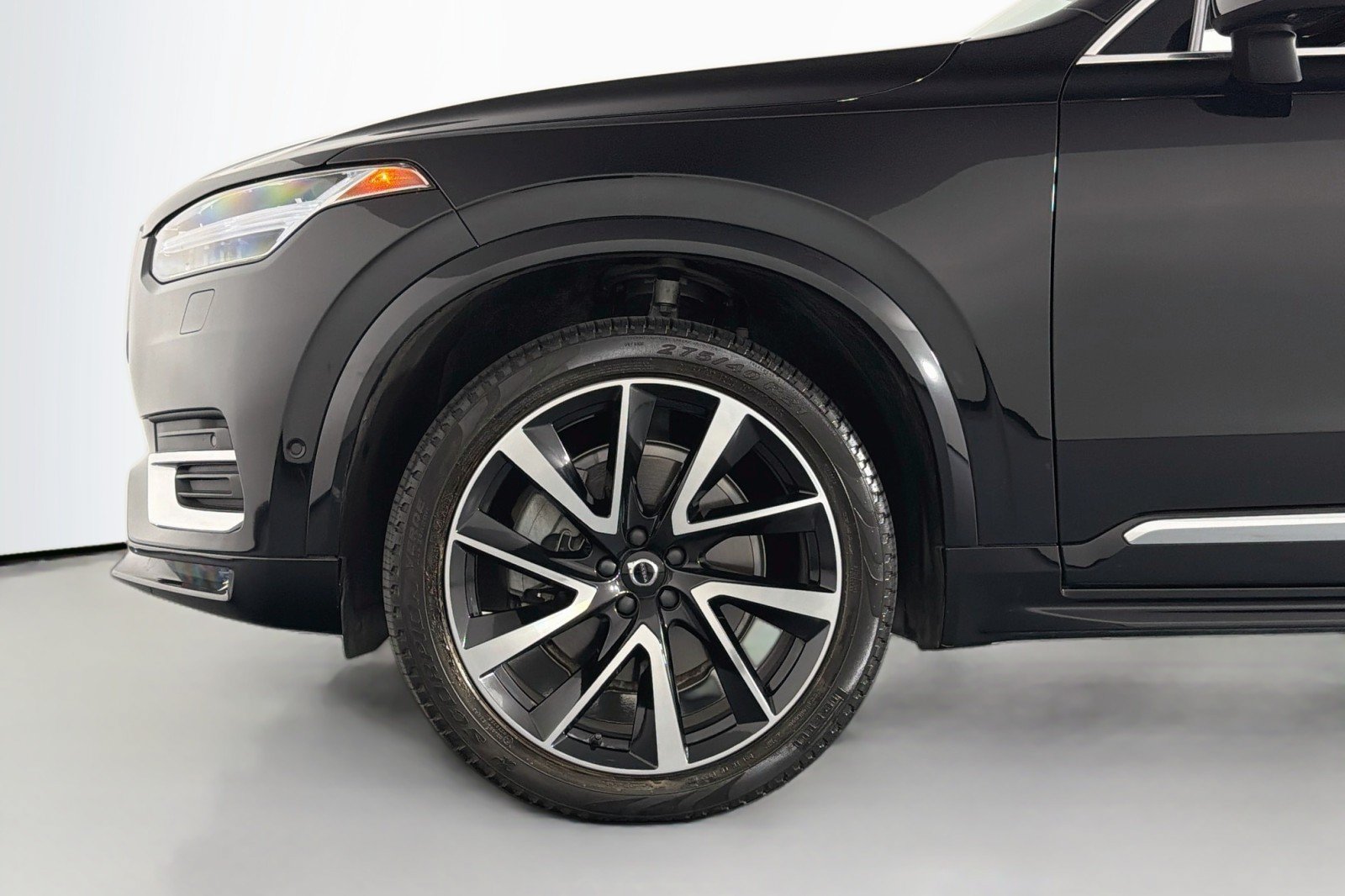 Used 2024 Volvo XC90 B6 Ultimate w/ Lounge Package AWD/4WD image 11