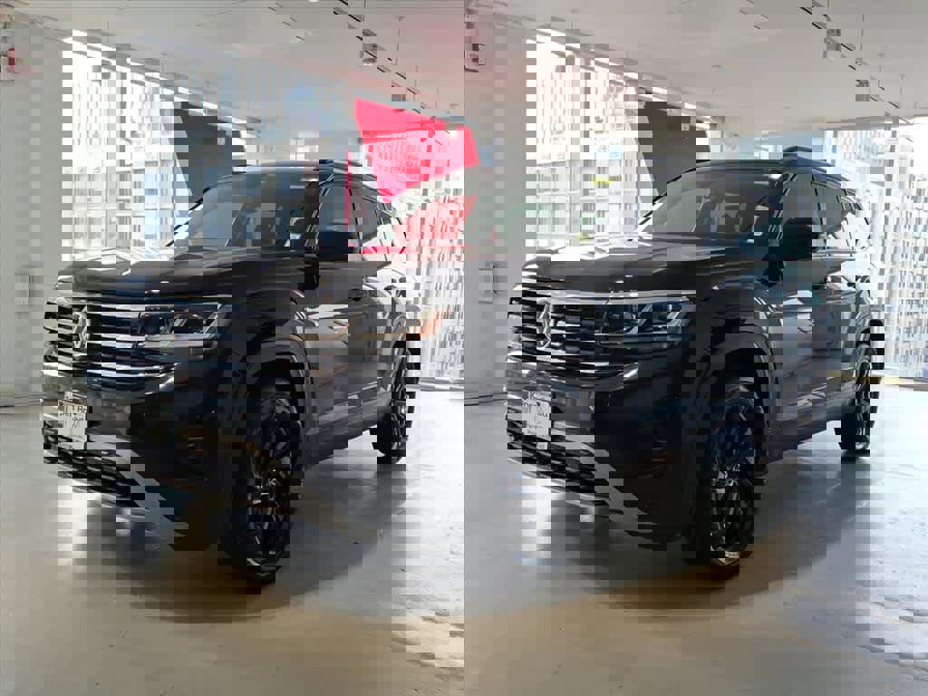 Used 2022 Volkswagen Atlas SE w/ Panoramic Sunroof Package image 1