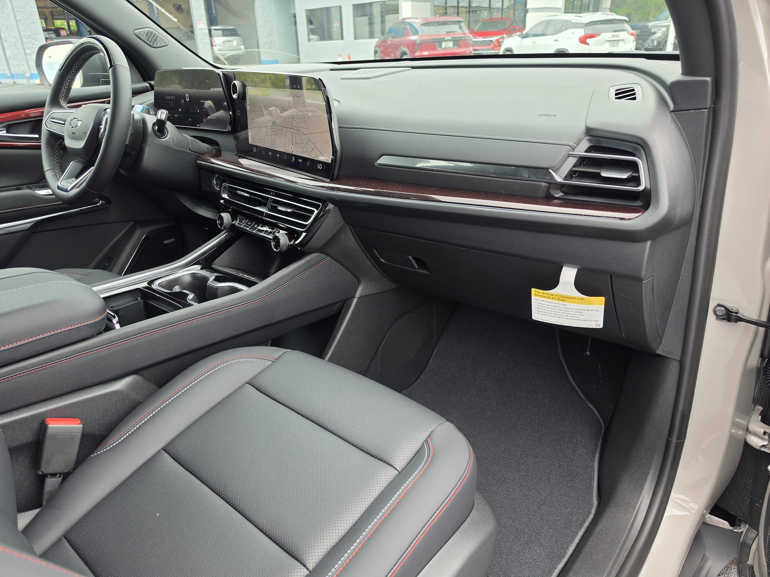 New 2026 Chevrolet Traverse Z71 w/ Enhanced Driving Package AWD/4WD image 15