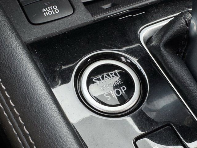 Used 2022 Nissan Kicks SV image 22