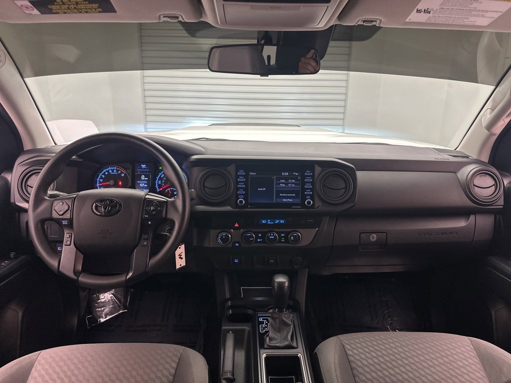Used 2022 Toyota Tacoma SR image 17