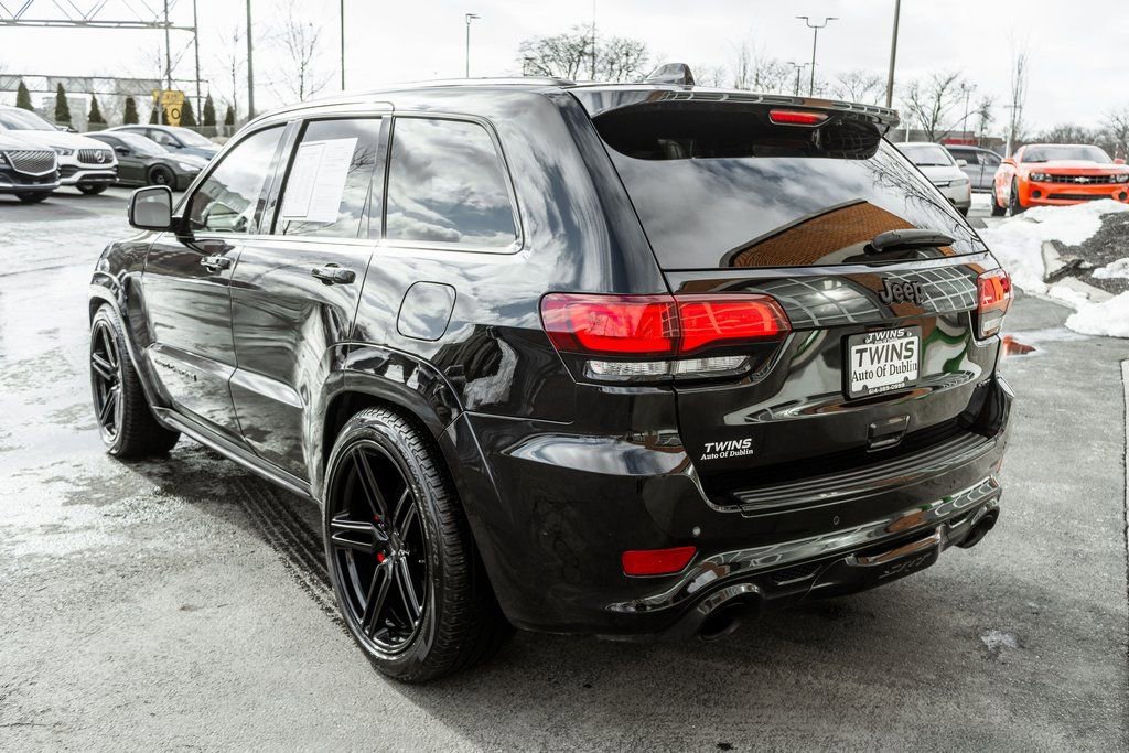 Used 2020 Jeep Grand Cherokee SRT image 44