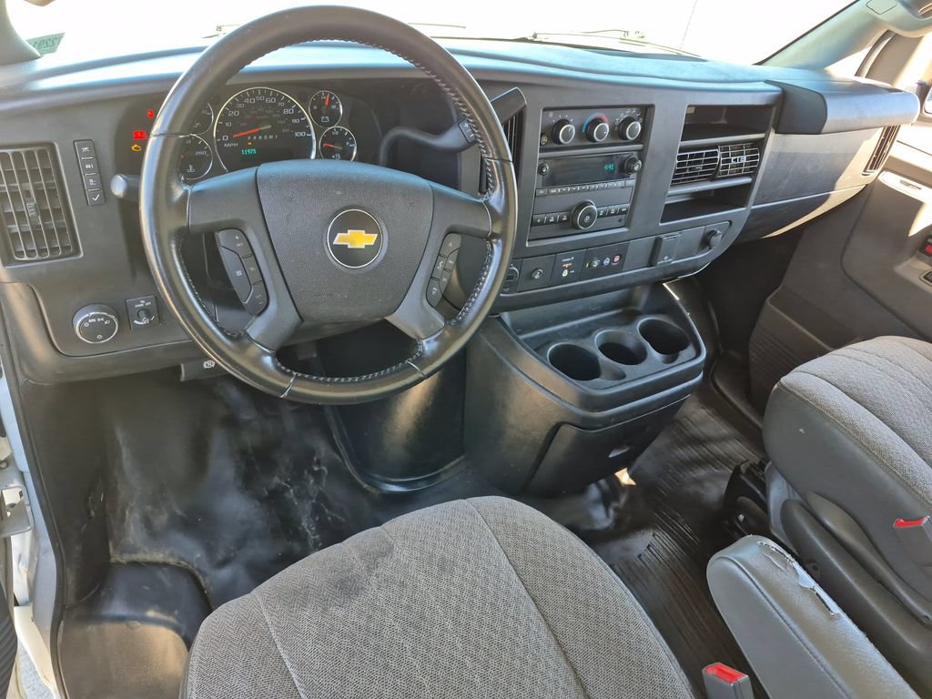 Used 2020 Chevrolet Express 3500 w/ Power Convenience Package RWD image 10