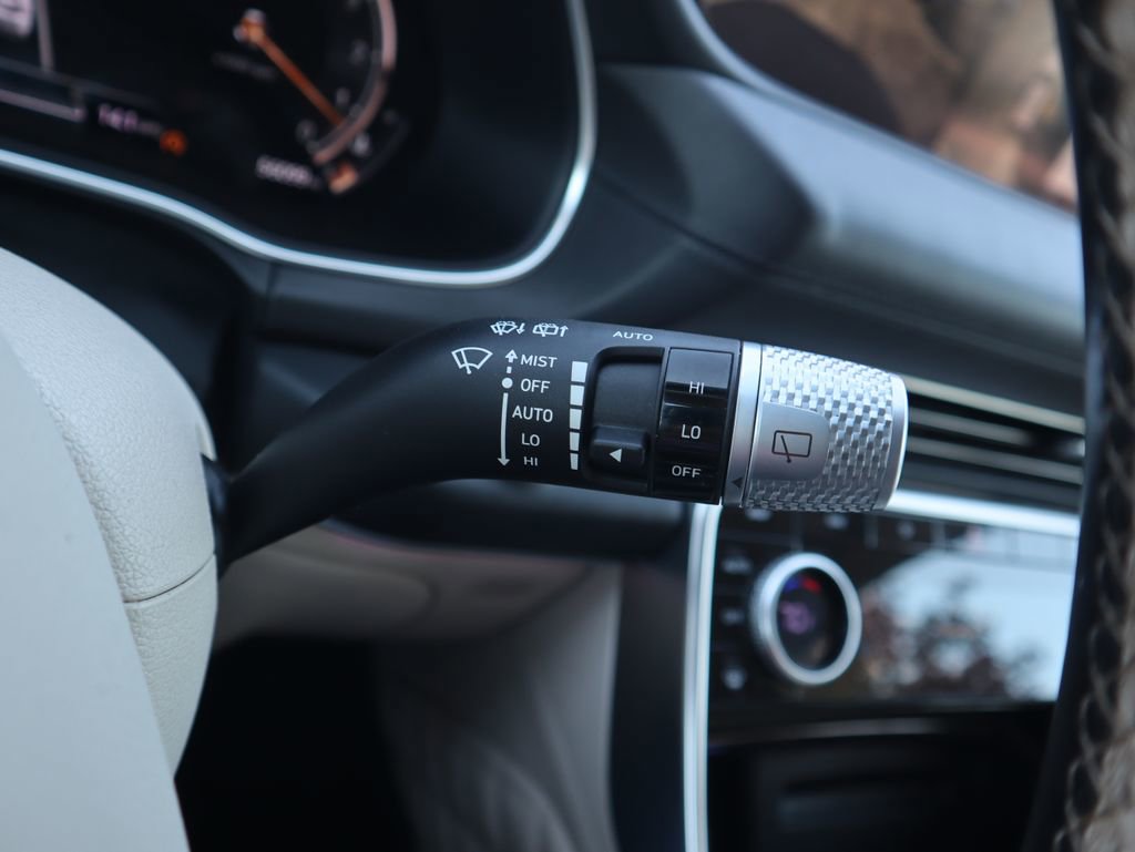 Used 2022 Genesis GV80 3.5T w/ Prestige Package 07 image 22