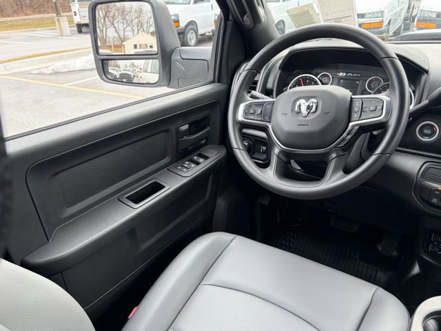 New 2026 RAM 2500 Tradesman AWD/4WD image 33