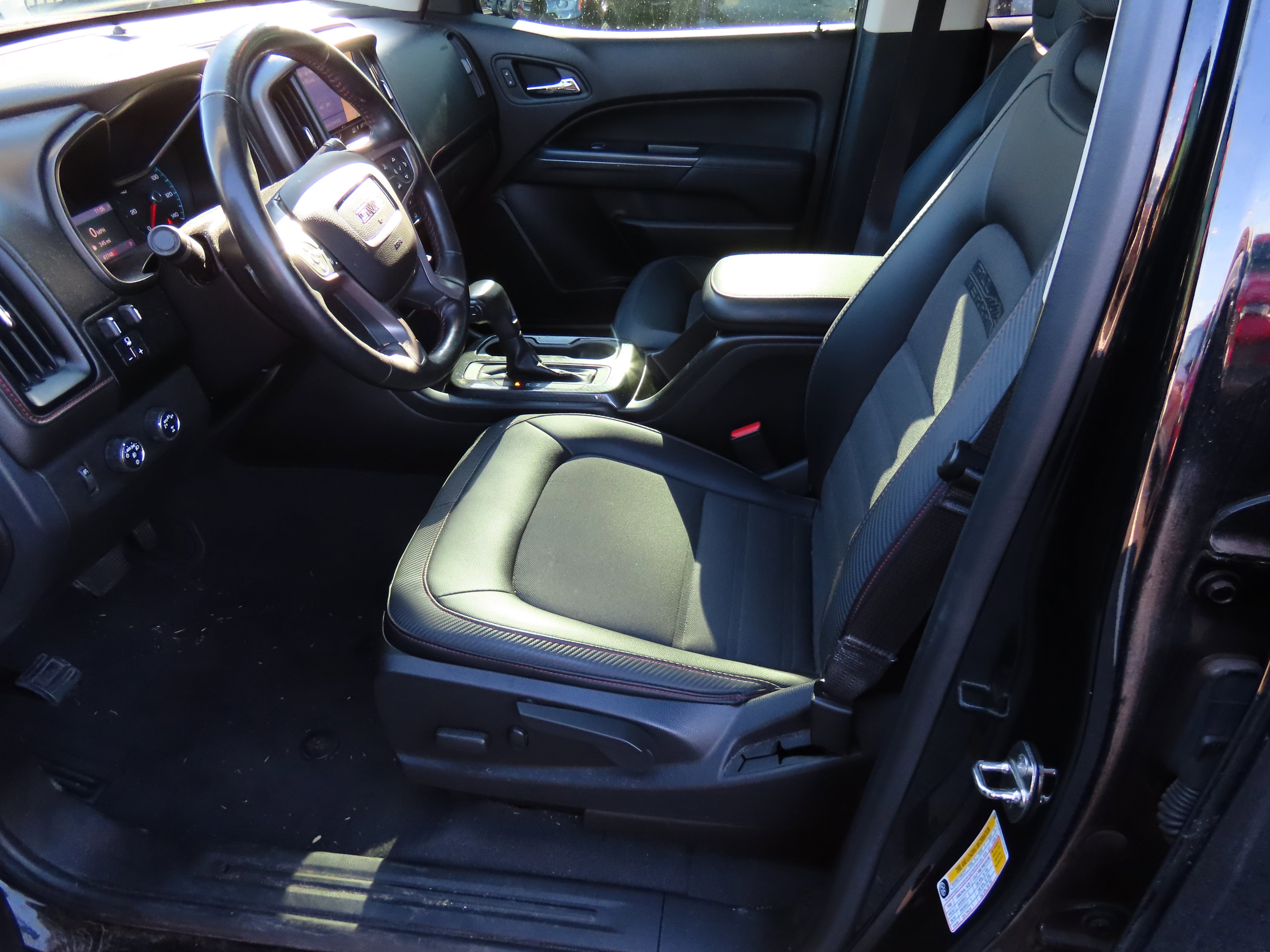 Used 2019 GMC Canyon All Terrain w/ All Terrain X Package image 40