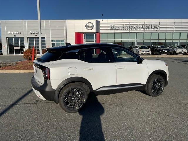 New 2026 Nissan Kicks SR image 6