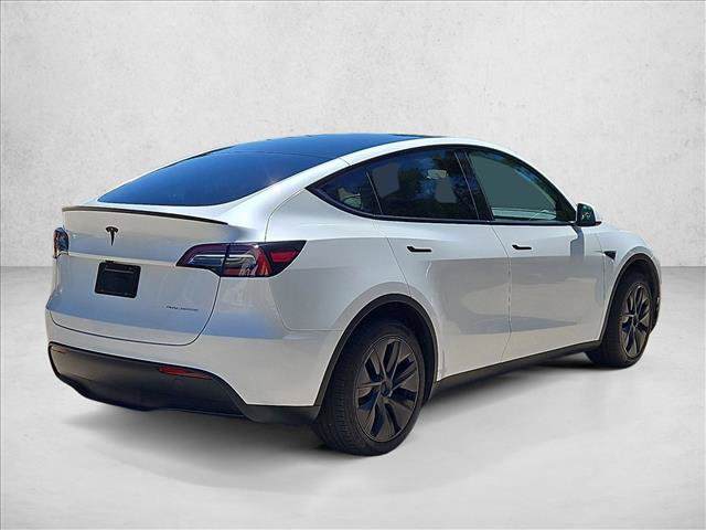 Used 2025 Tesla Model Y Long Range AWD/4WD image 5