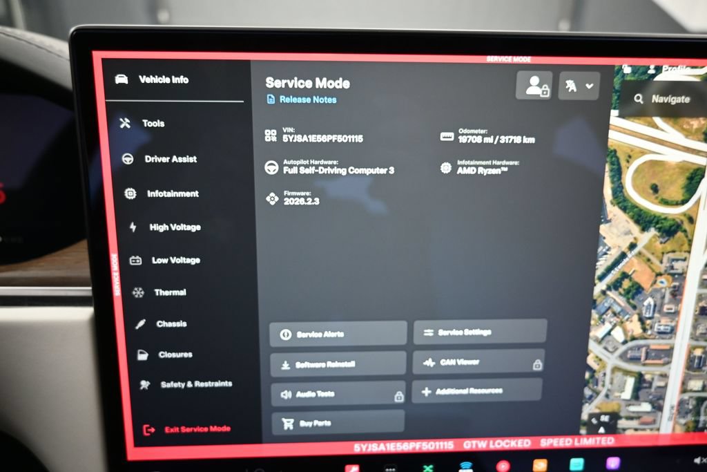 Used 2023 Tesla Model S AWD/4WD image 28