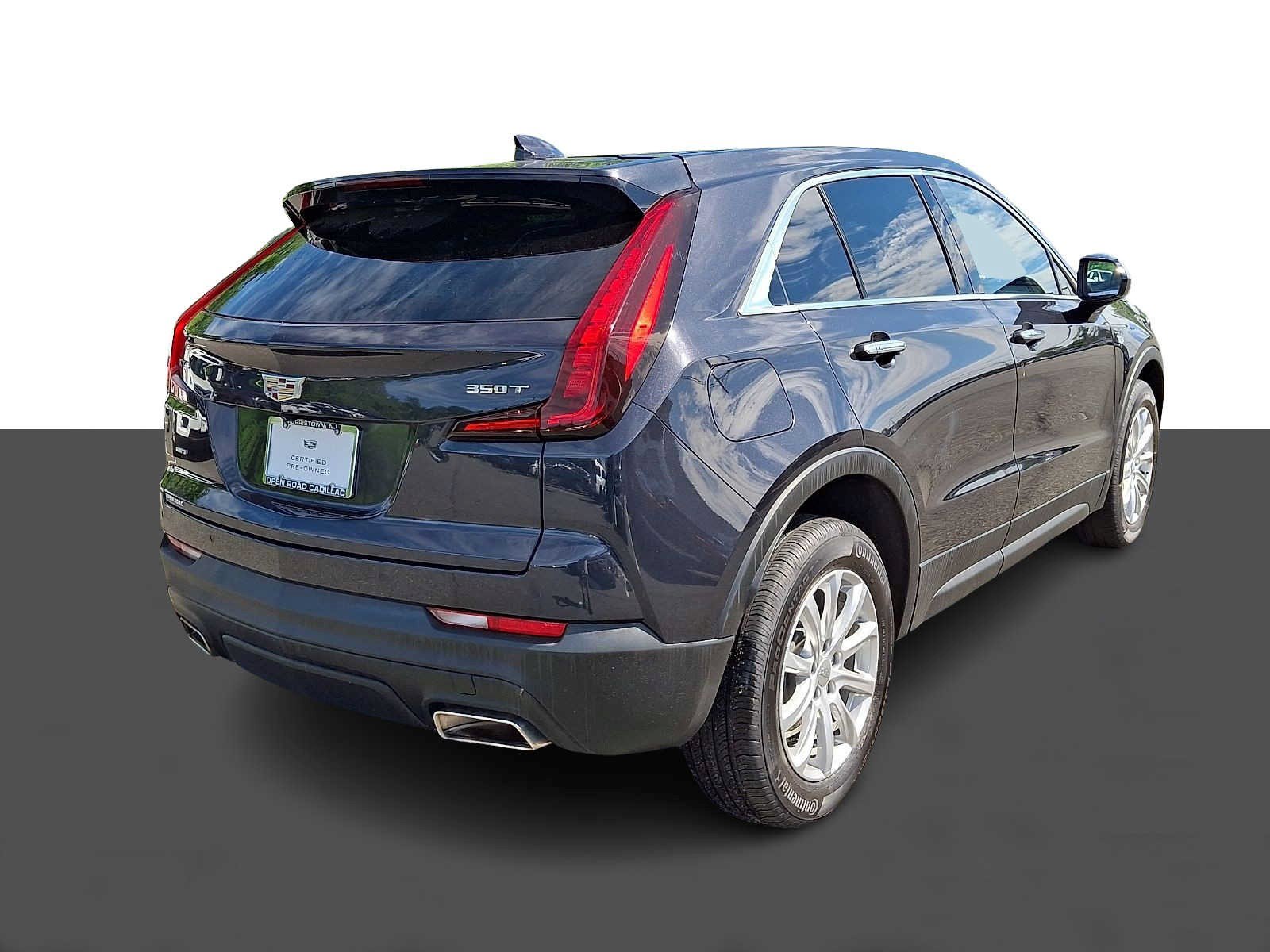 Certified 2023 Cadillac XT4 Luxury AWD/4WD image 11