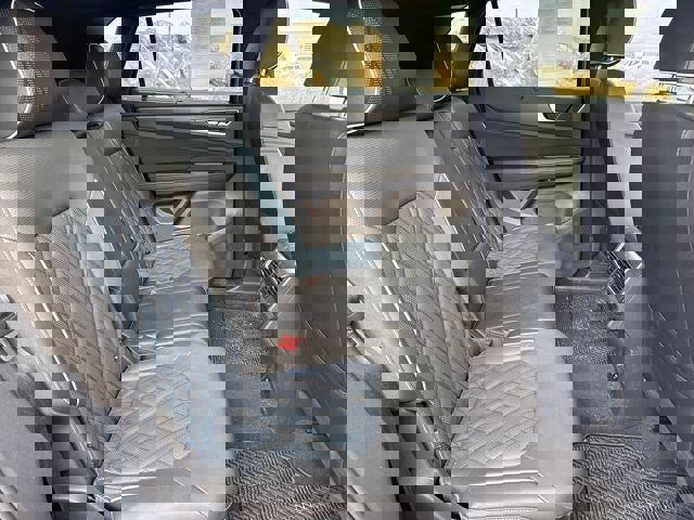 Used 2025 Volkswagen Atlas Cross Sport SEL Premium R-Line image 11