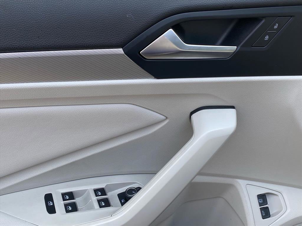 Certified 2024 Volkswagen Jetta S image 19